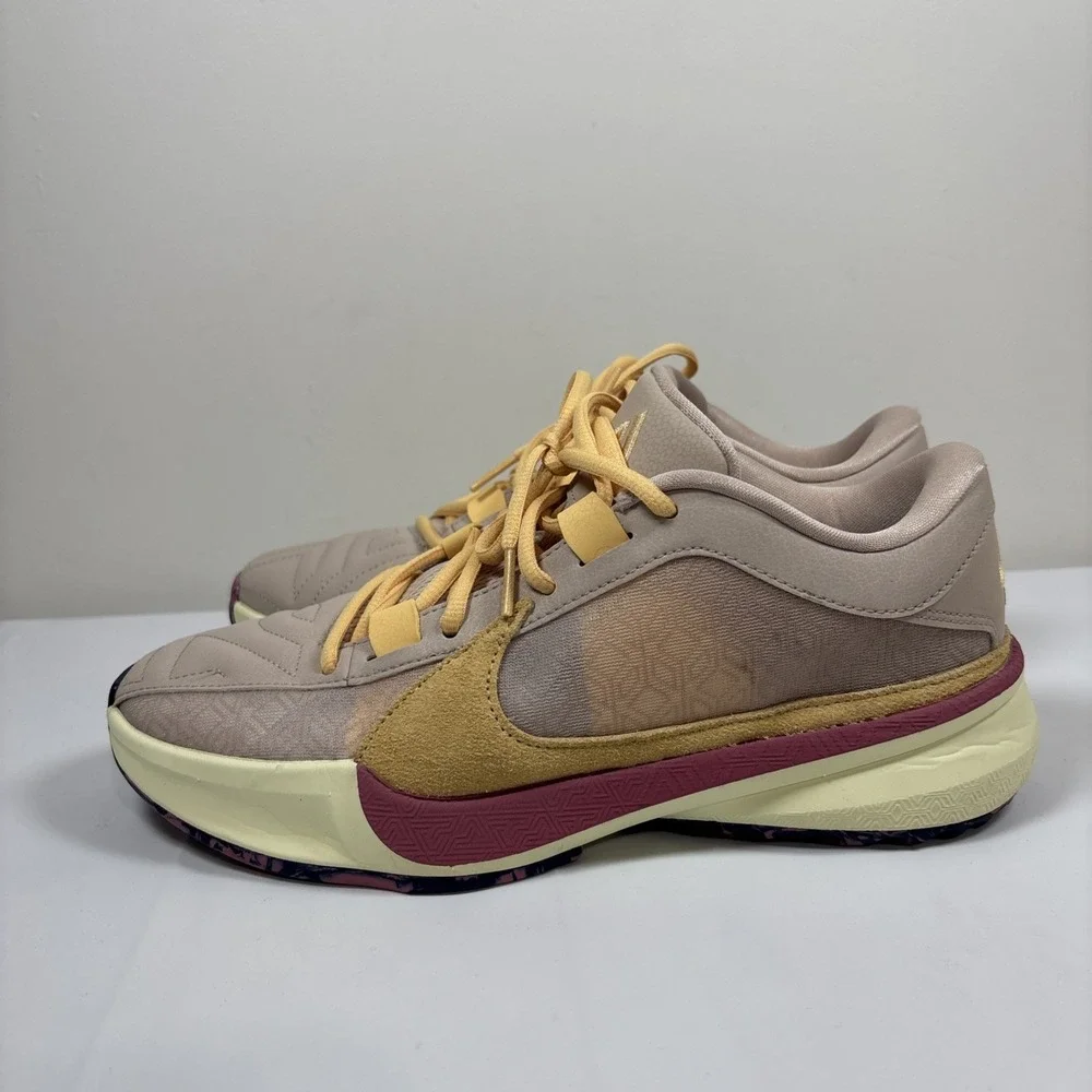 Nike Mens Sz 7 Glannis Antetokounmpo Zoom Freak 5 Fossil Stone Basketball Casual